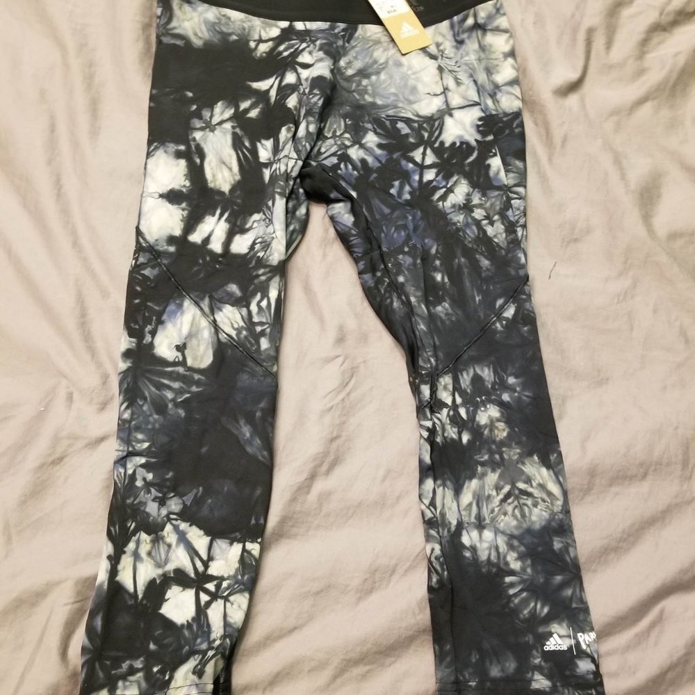 Adidas work out tights Parley ask black and white